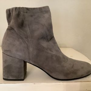 Eileen Fisher Grey Gathered Suede Booties 10
